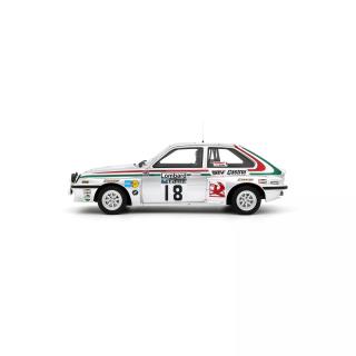 VAUXHALL CHEVETTE 2300 HSR GREY JIMMY MCRAE / MIKE NICHOLSON LOMBARD RALLY (RAC) 1980 OttO mobile 1:18 Resinemodell (Türen, Motorhaube... nicht zu öffnen!)